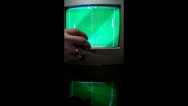 Как размагнитить кинескоп самостоятельно. Как убрать цветные пятна на телевизоре, ремонт тв .mp4