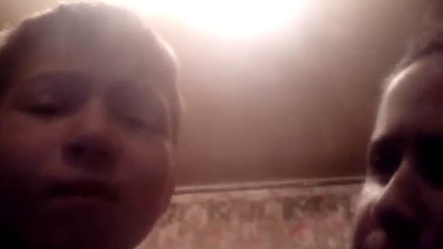 Школьник и школьница