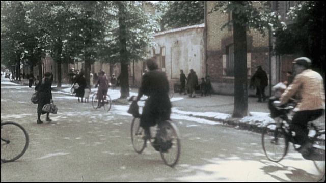 Апокалипсис: Вторая мировая война 2 серия «Разгром» (документальный сериал, 2009)