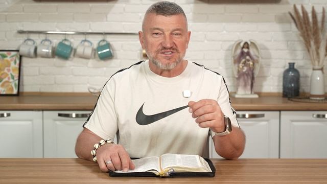 Говорить правильно. 28 августа Епископ Олег Тихонов. Слово, меняющее жизнь.
