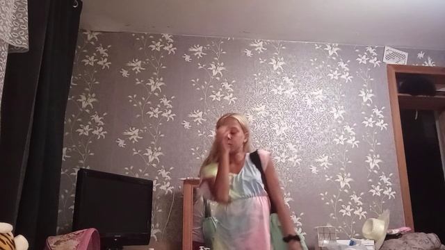 VID_20250801_230510.mp4