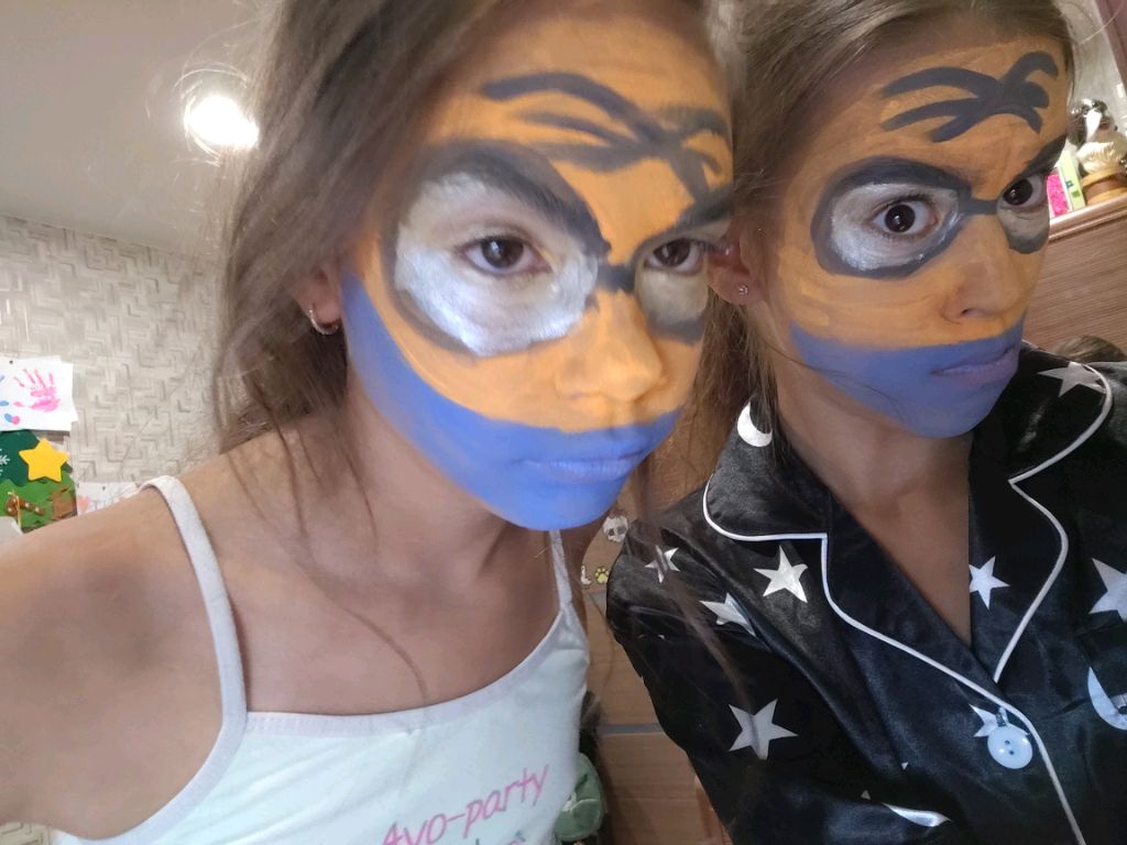 с сестрой 💋❤