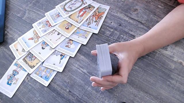 У кого человек выспрашивает информацию о вас?