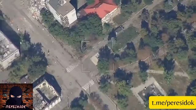 Вражеский танк обстрелял наши позиции и тут же был уничтожен