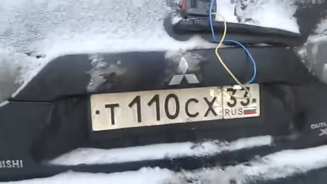 Как открыть машину (автомобиль) если сел аккумулятор и не работают замки