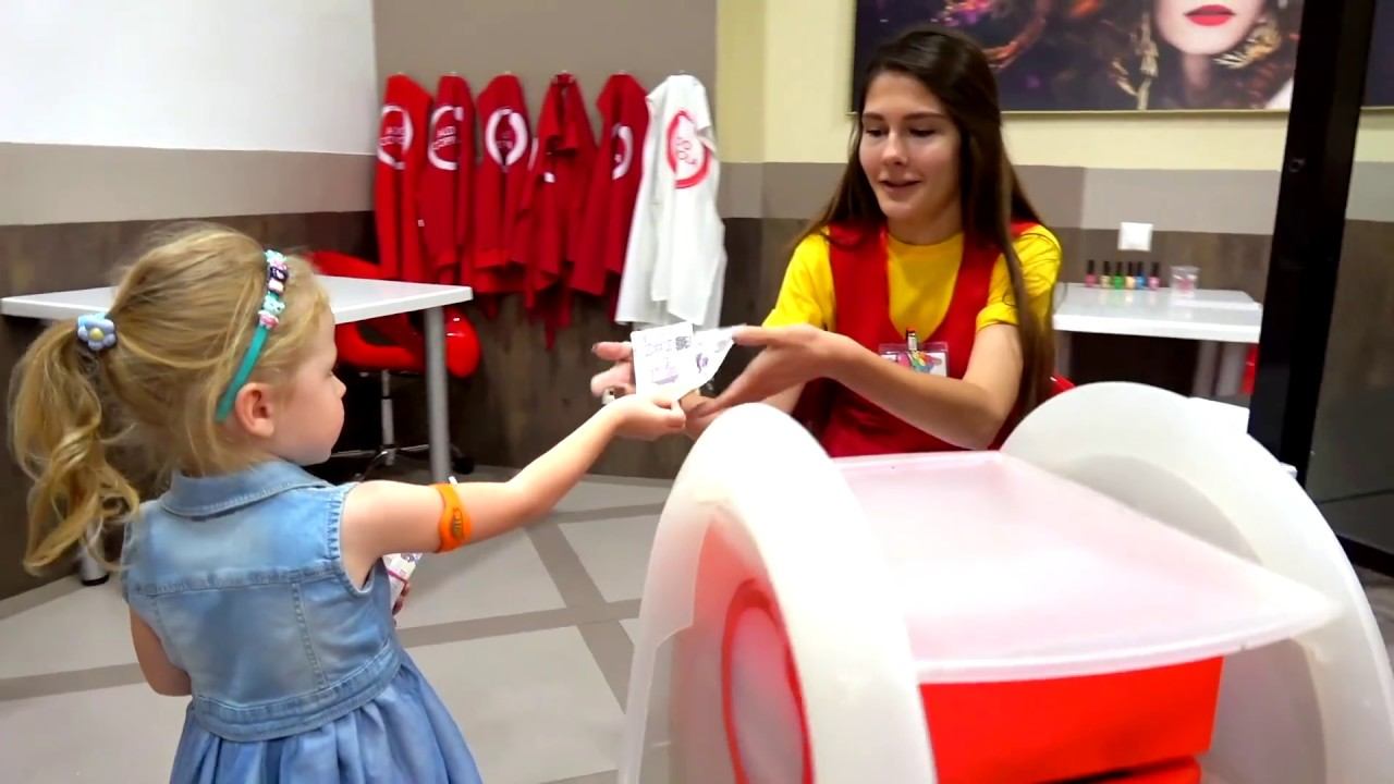 Шуточное Ограбление Банка ! Детские ролевые игры