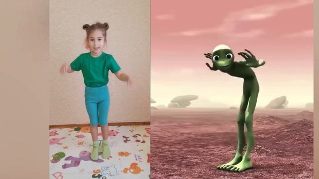 DAME TU COSITA Танцующий инопланетянин Зелёный человечек танцует Амакасито Дама ту косита dance