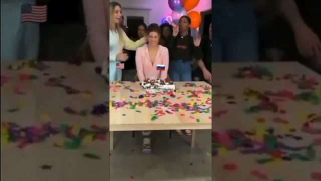 политика