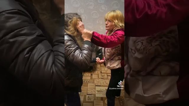 Таня против иришки чики пики