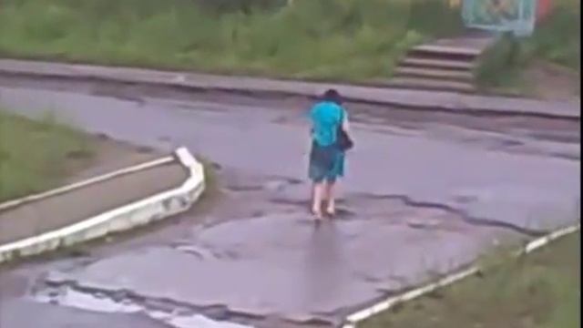 Очень пьяные и смешные женщины