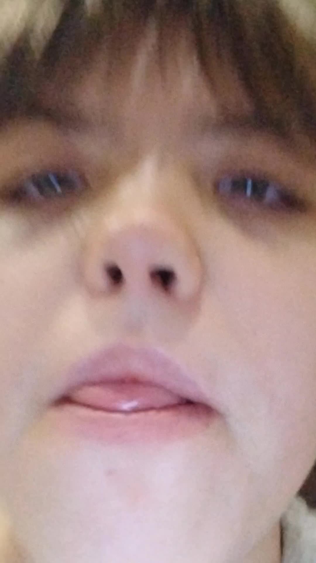 танцую
