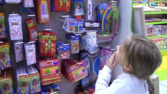 Обычный день Ярославы, Идем в Кинотеатр, Шопинг а Магазине Игрушек Делаем Домашнее Задание