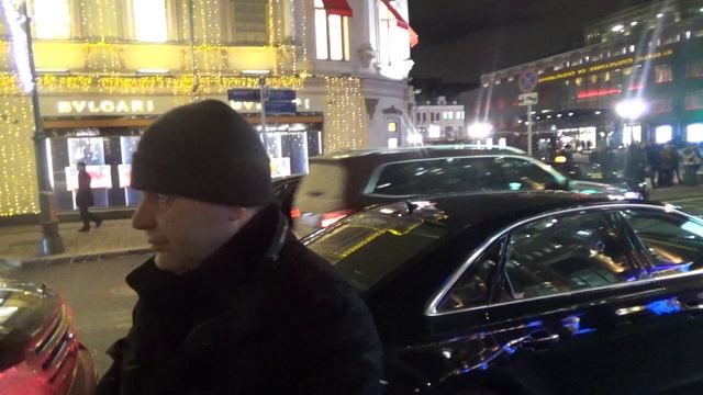 Стопхам-У меня дорогая машина, мне можно.