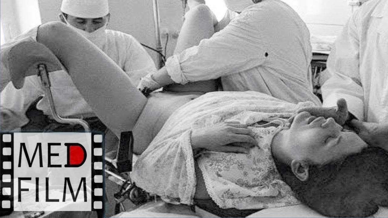 Общеклинический осмотр в роддоме, окситоциновый тест © Мedical checkup in maternity hospital