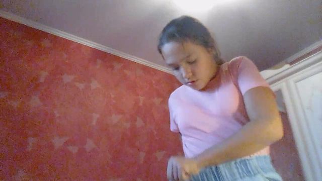 VID_20240901_181239.mp4