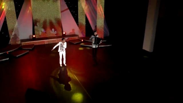 Рустам Асадуллин - Юкэлэр чэчэк ата (муз. Р.Асадуллин, суз. Г.Шакирова)