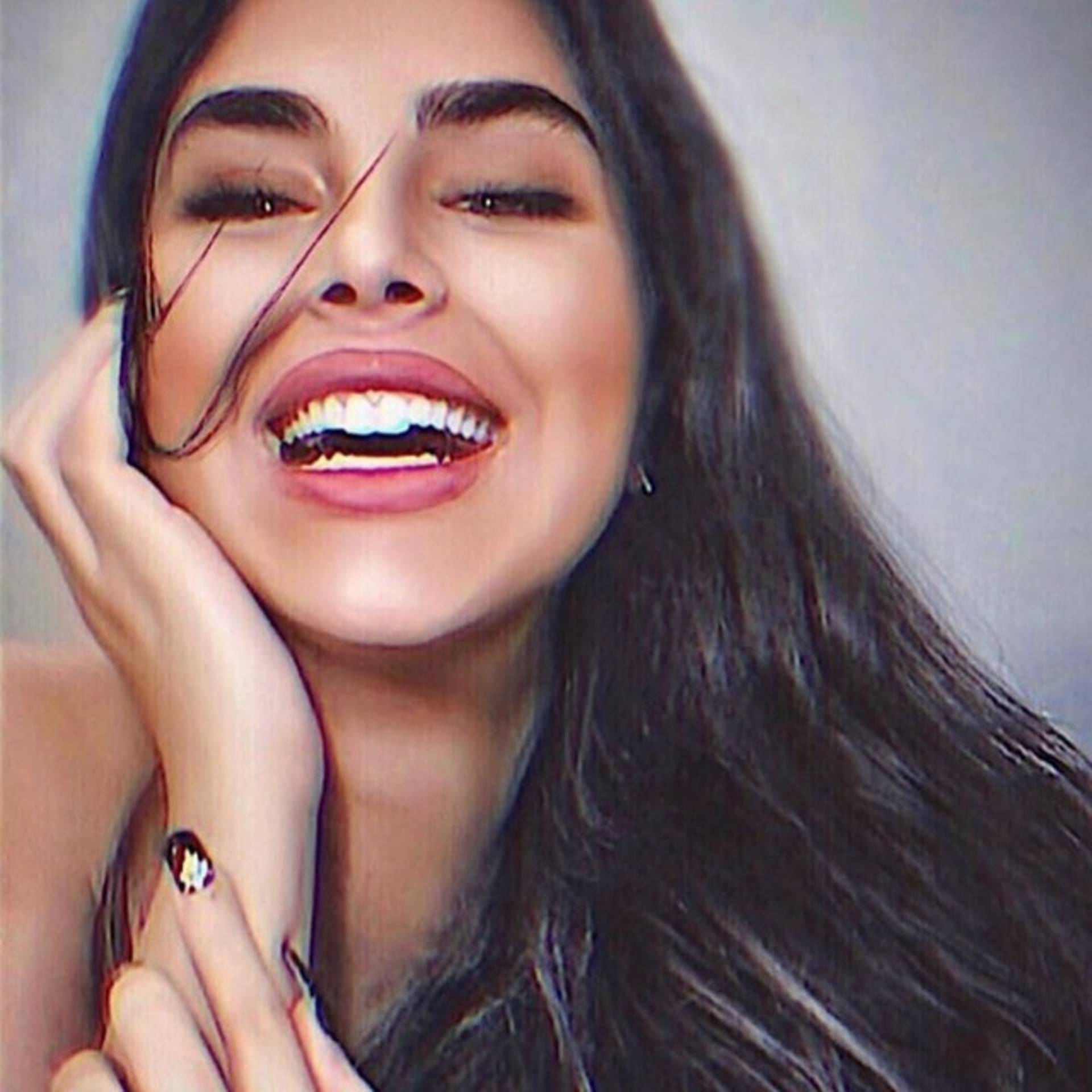 Элина Санджай