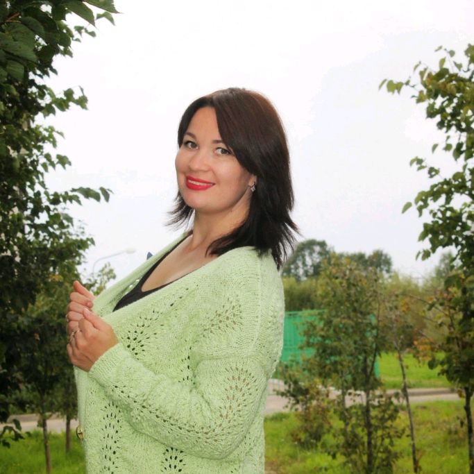 Мама Вяжет