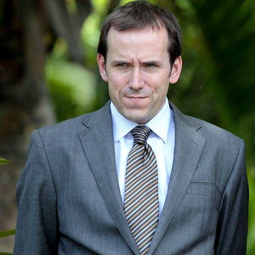 Сериал Смерть в раю / Death in Paradise