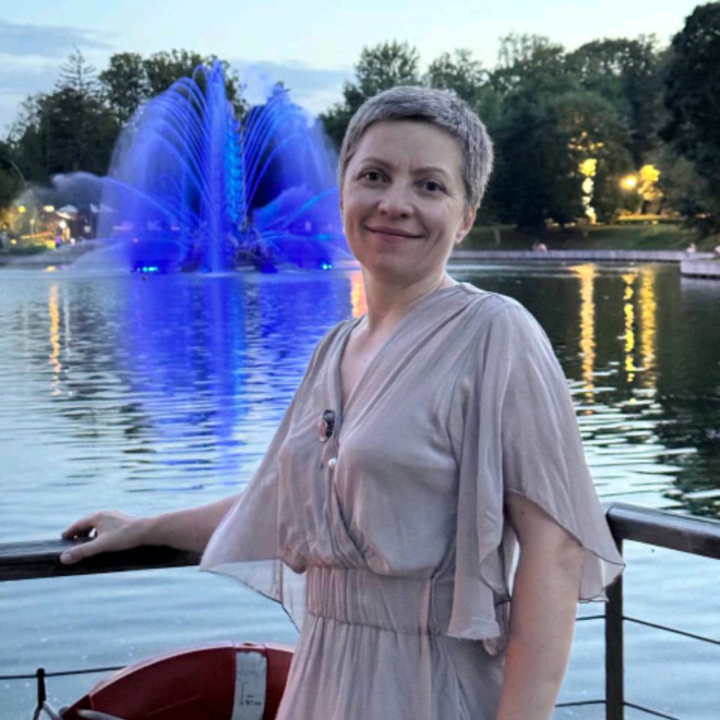 Лазарева Людмила